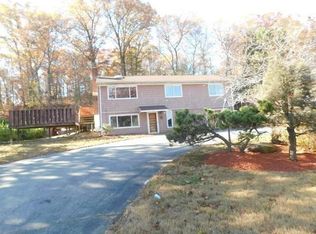 488 Lake Ave, Worcester, MA 01604