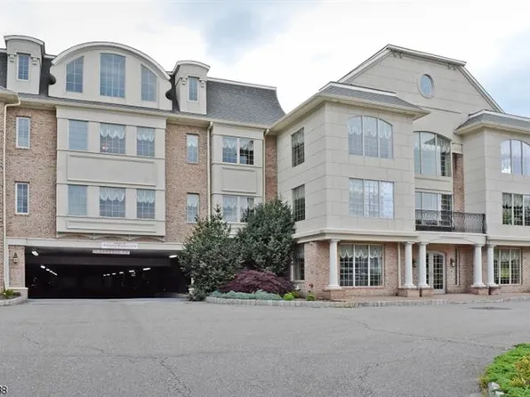 16 Main St Unit D1-201, Sparta, NJ 07871