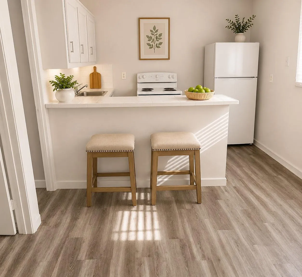 2 bed, 1.0 bath, $1,000 — Photo 1