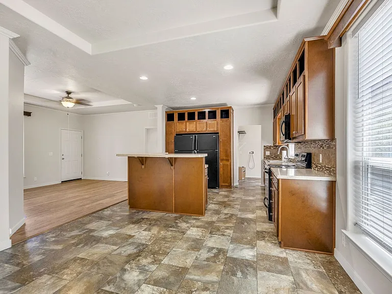 225 Wilson Rd — Photo 9