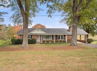 3323 Rockford Rd, Dobson, NC 27017