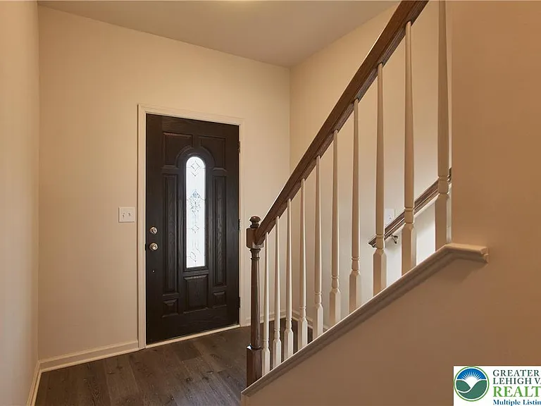 6653 Stein Way — Photo 11