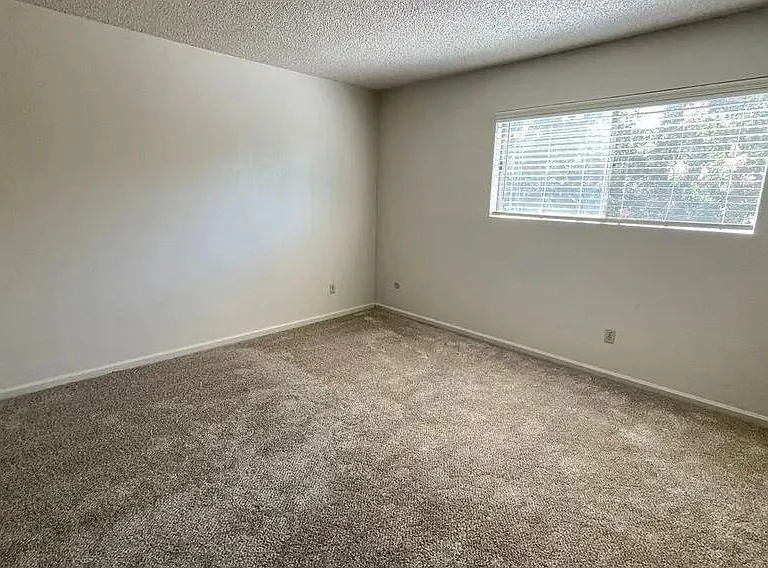 Marconi Vista Townhomes — Photo 6