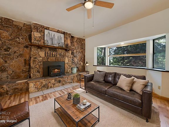 5th image of 4468 Bushwacker Ln