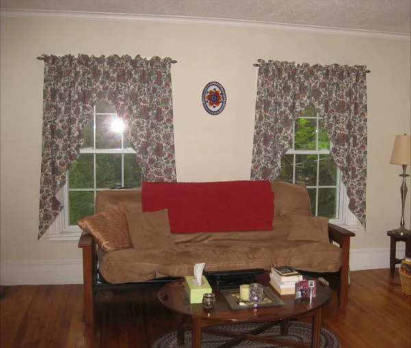 Studio, 500 sqft, $1,100 — Photo 2