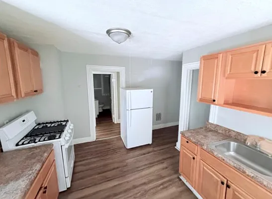 963 Sherman Ave #2 — Photo 2