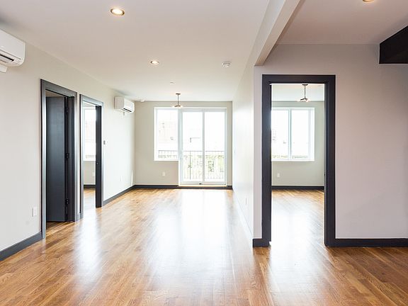 2nd image of 2825 Snyder Ave #4G