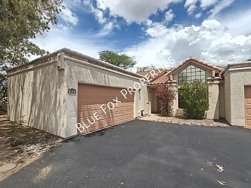 131 E Horizon Cir Photo 1