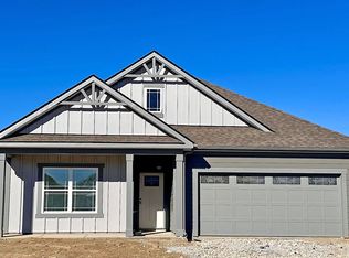 1668 Winn Ct, Fortville, IN 46040