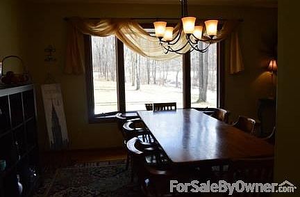 5th image of 294 Saint Joseph Dr