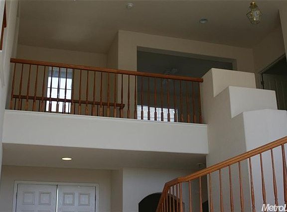 3rd image of 1924 Bastona Dr