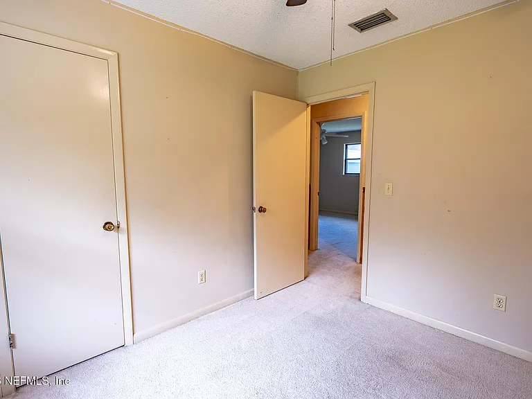 4909 Beige St — Photo 27