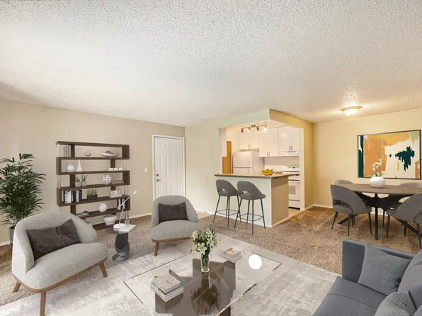 Park West Club, 1621 Park West Dr #1710-103, Monroe, MI 48162