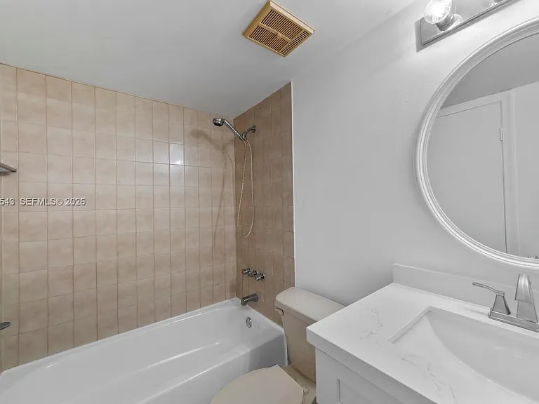 11715 SW 18th St #410 — Photo 19
