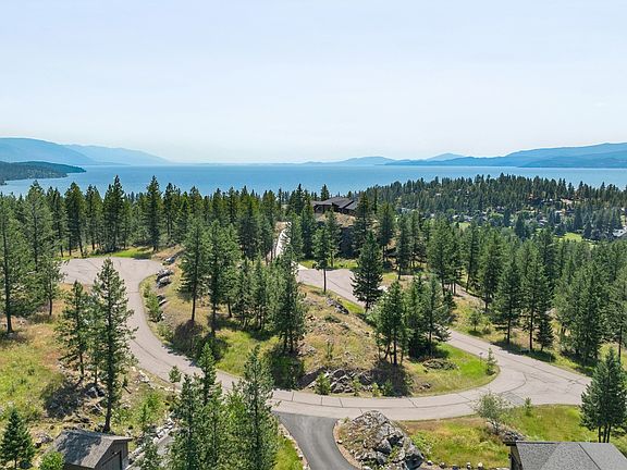3rd image of 44 Rock Ridge Way