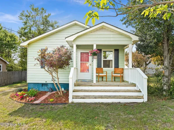 917 N 11th Street, Wilmington, NC 28401