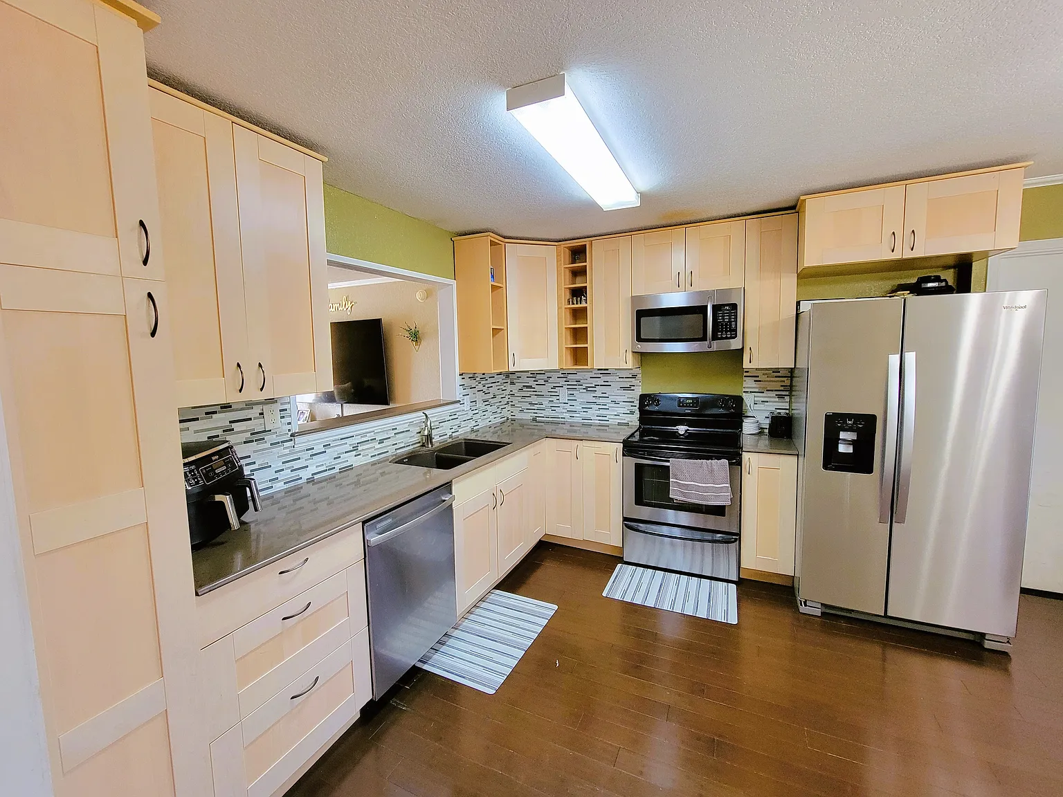 3 bed, 1508 sqft, $1,700 — Photo 4