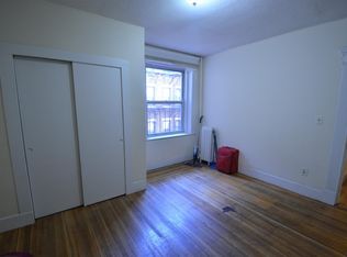 133 Peterborough St #15M, Boston, MA 02215