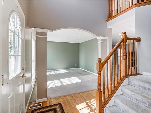 2nd image of 2993 Pondsford Dr