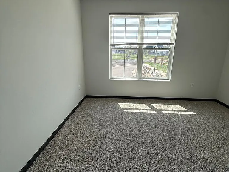 Homestead Luxury Apartments — Photo 39