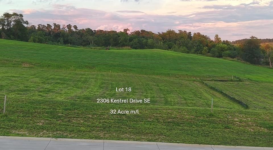 1st image of 2306 Kestrel Dr SE