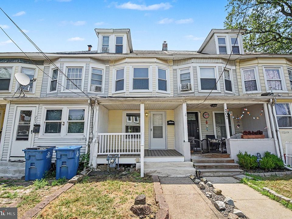 1st image of 205 Anderson Ave