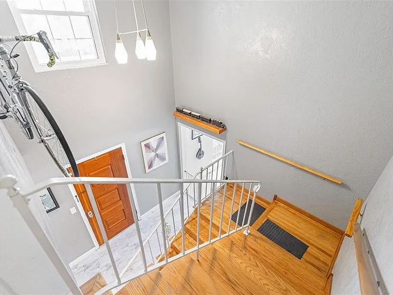 2464 Lydia Way — Photo 11
