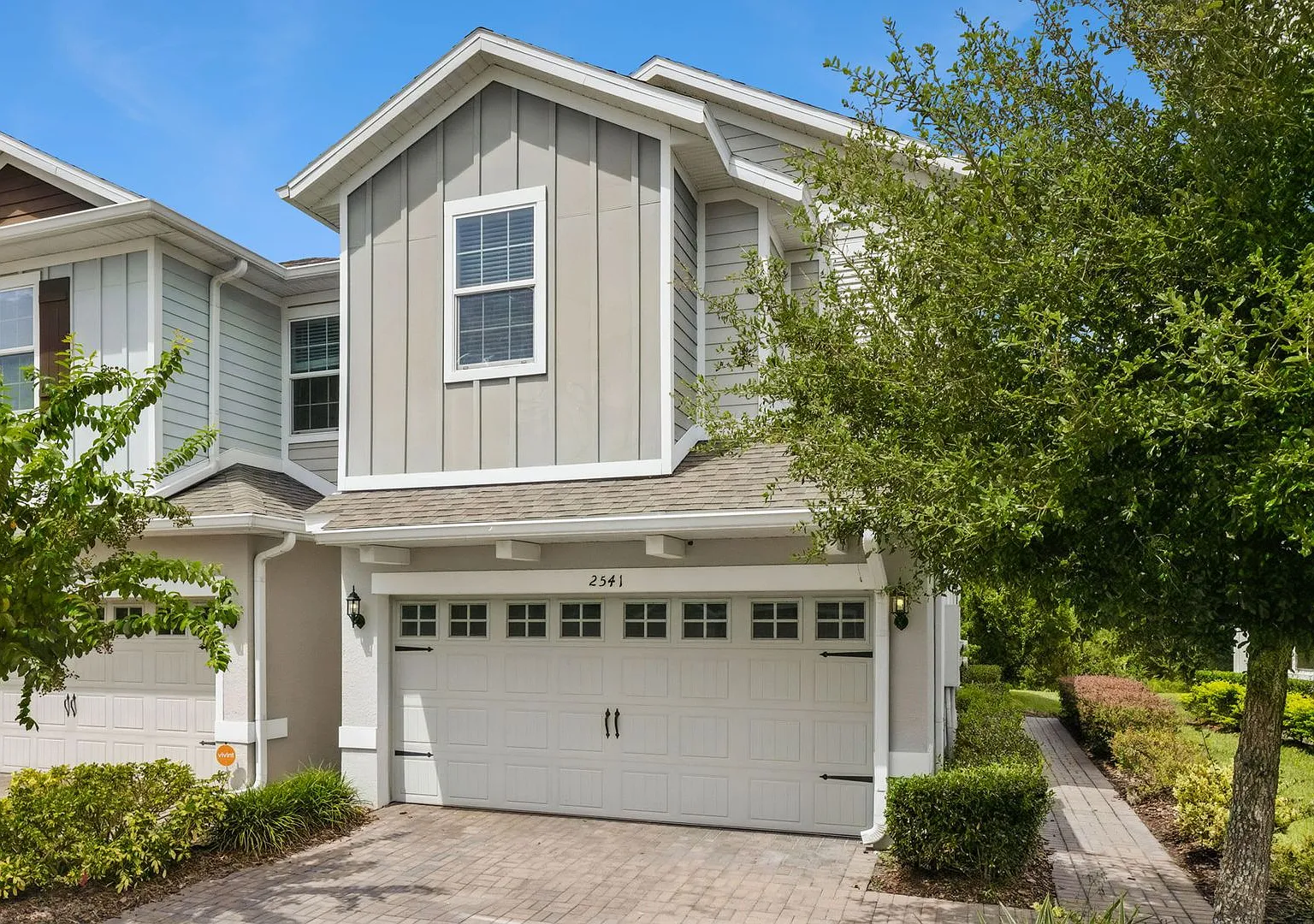 Beautiful End Unit Townhome Near Lake Nona w/ 2-Car Garage & Conservation Views! — Photo 2
