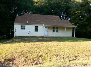 1007 S Wooded Ave, Winston Salem, NC 27105