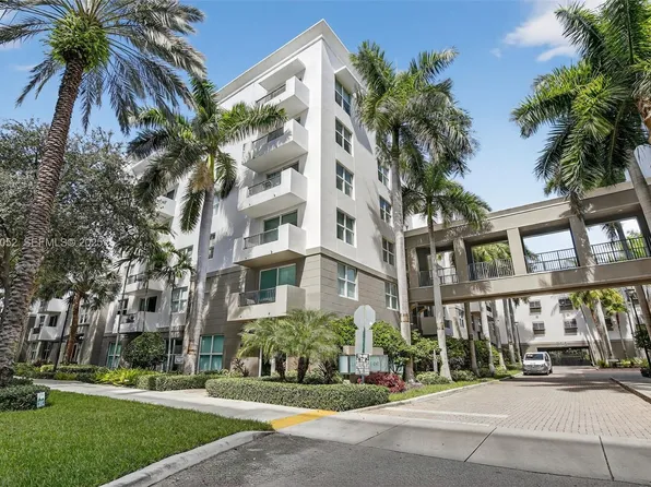 2421 NE 65th St APT 508, Fort Lauderdale, FL 33308
