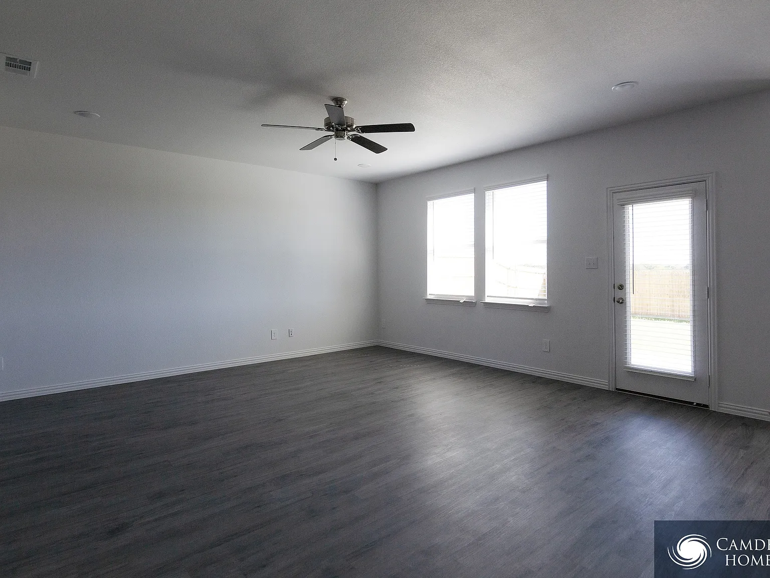 229 Village Dr — Photo 4