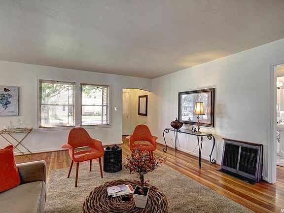 5th image of 605 Swanston Dr