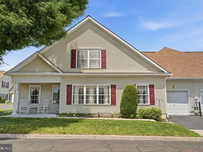 22 Avenrowe Ct, Fairless Hills, PA, 19030