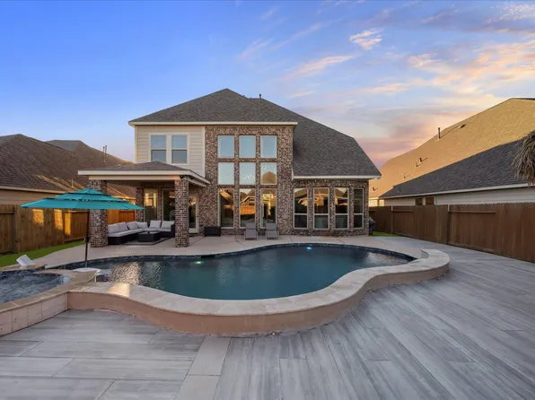 3705 Bonham Hills Ln, Pearland, TX 77584