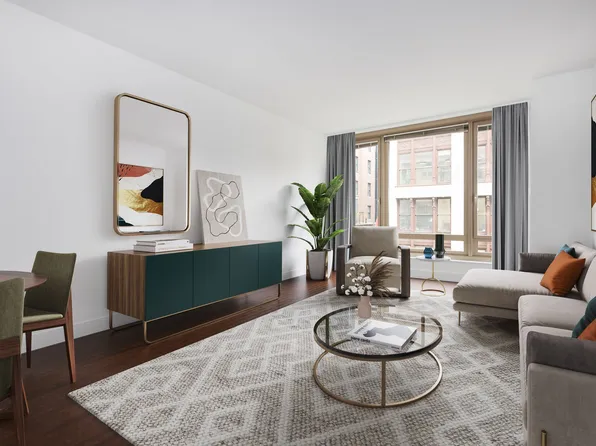 37 West 21st Street image 1 of 14