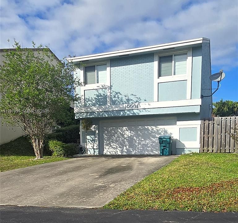 1st image of 10001 SW 218th St