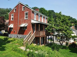 130 Hanover St, Glen Rock, PA 17327