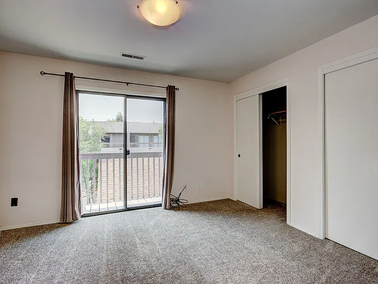 3036 S Betsy Ross Ln — Photo 13