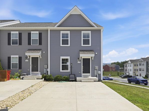 12 Orchard Green Dr