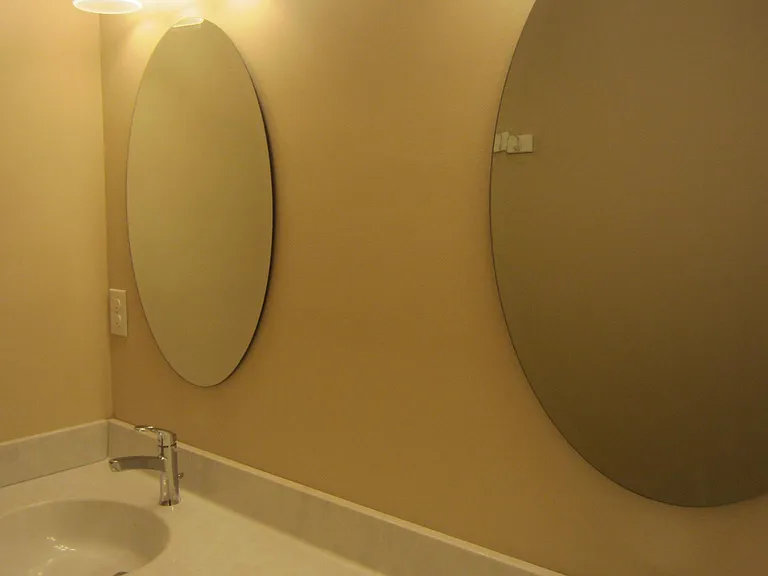 4210 N Center St — Photo 21
