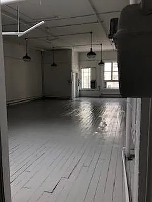 Rented by Meisel Real Estate | media 17