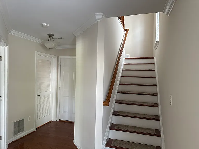 44293 Suscon Sq — Photo 24