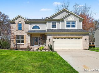 4605 Woodcreek Dr SE, Kentwood, MI 49546