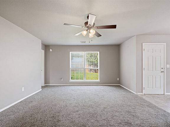 3rd image of 612 N Ross St