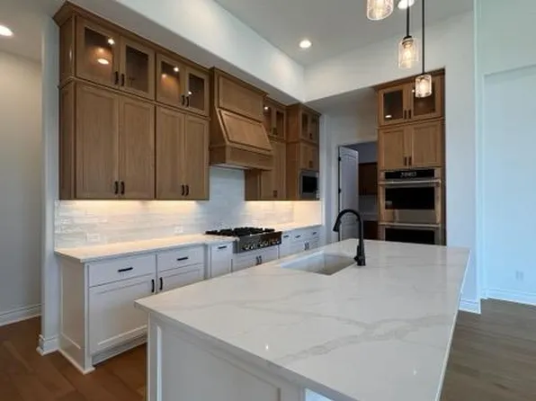 100 Sunny Bell Ct, Georgetown, TX 78628