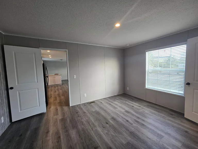 Northgate MHC — Photo 15