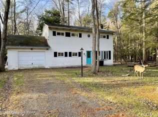 73 Pine Tree Rd, Albrightsville, PA 18210