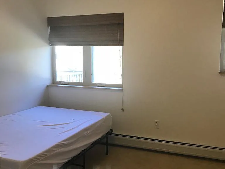 4 Gile Dr #1B — Photo 9