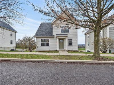 212 Pleasant Ridge Rd, Mc Kees Rocks, PA, 15136