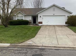 29 Robin Way, Amelia, OH 45102